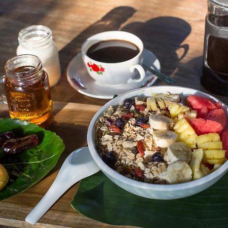 ホテルWoodstock Gili - Garden And Bungalows ギリ・トラワンガン エクステリア 写真