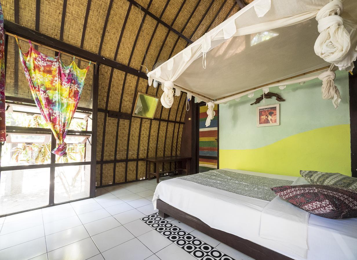 ホテルWoodstock Gili - Garden And Bungalows ギリ・トラワンガン エクステリア 写真