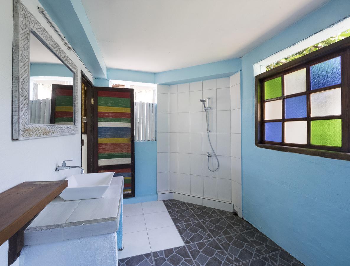 ホテルWoodstock Gili - Garden And Bungalows ギリ・トラワンガン エクステリア 写真