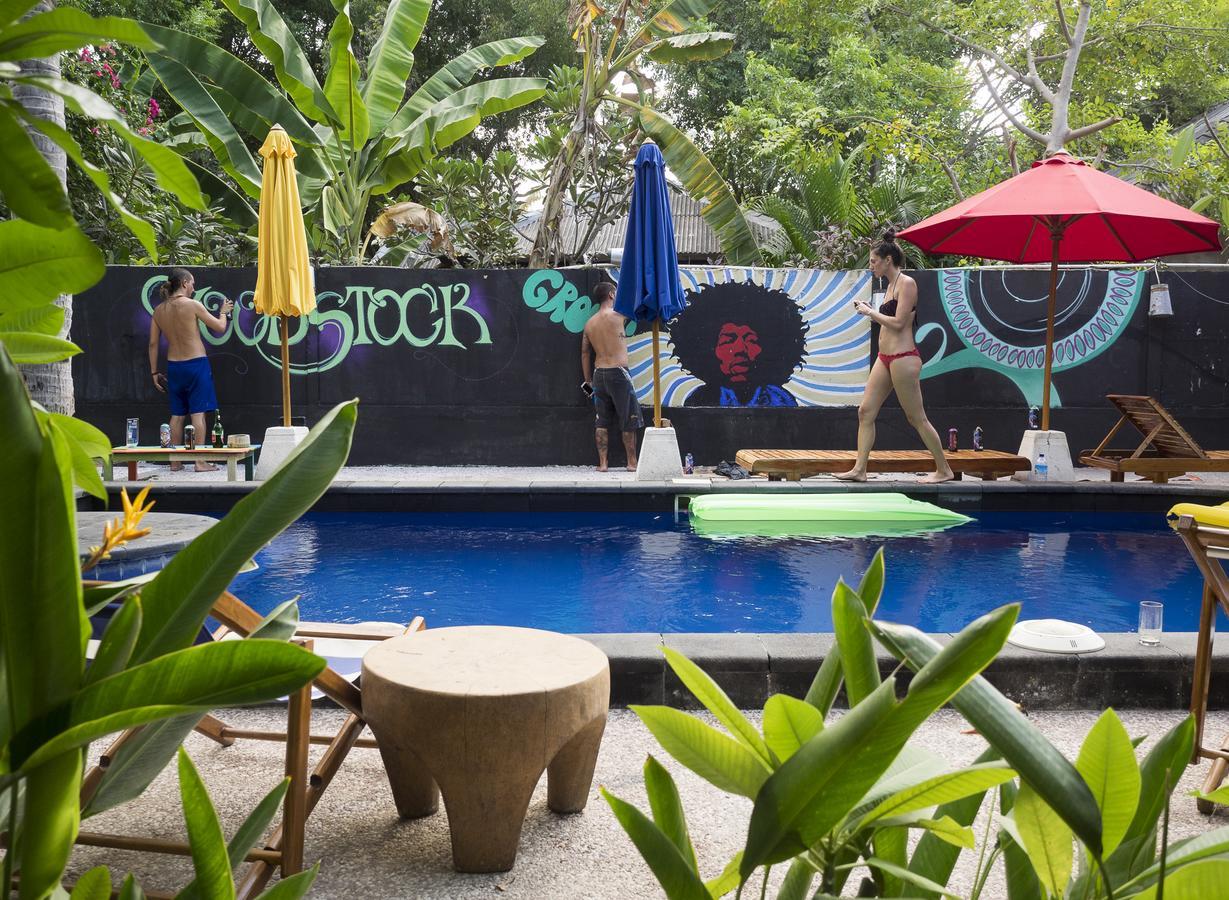 ホテルWoodstock Gili - Garden And Bungalows ギリ・トラワンガン エクステリア 写真