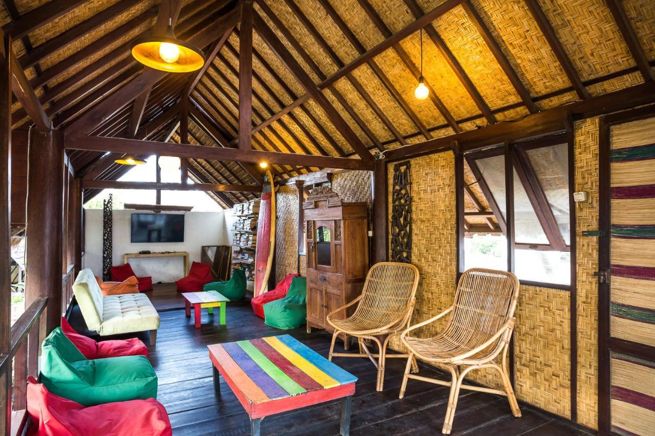 ホテルWoodstock Gili - Garden And Bungalows ギリ・トラワンガン エクステリア 写真