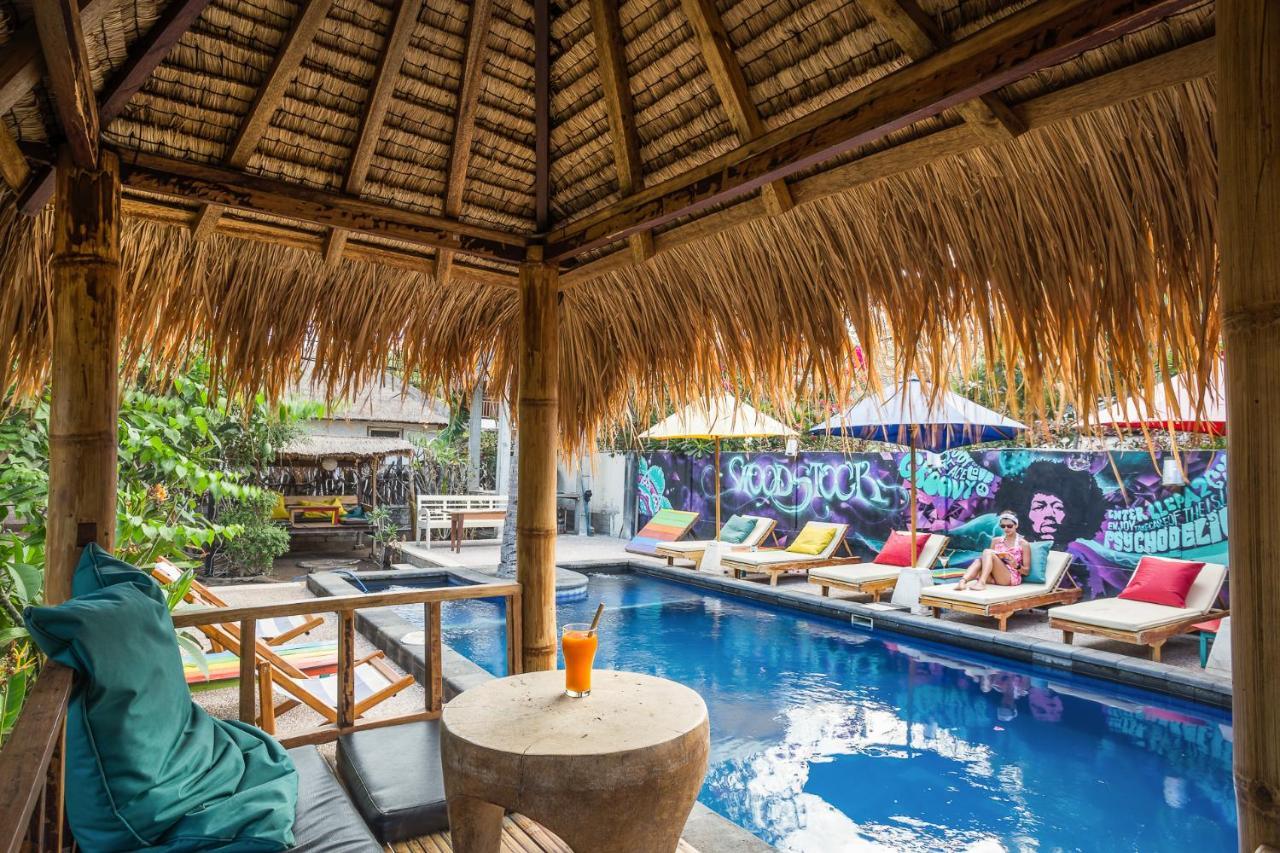 ホテルWoodstock Gili - Garden And Bungalows ギリ・トラワンガン エクステリア 写真