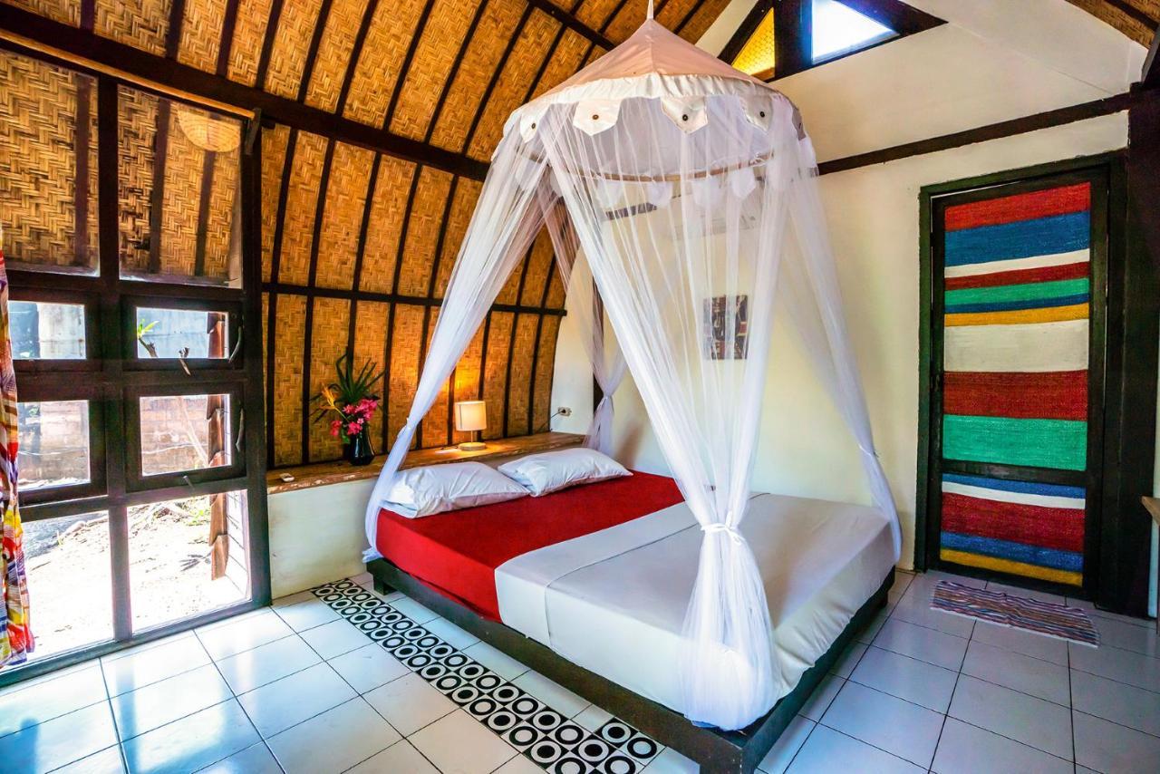 ホテルWoodstock Gili - Garden And Bungalows ギリ・トラワンガン エクステリア 写真
